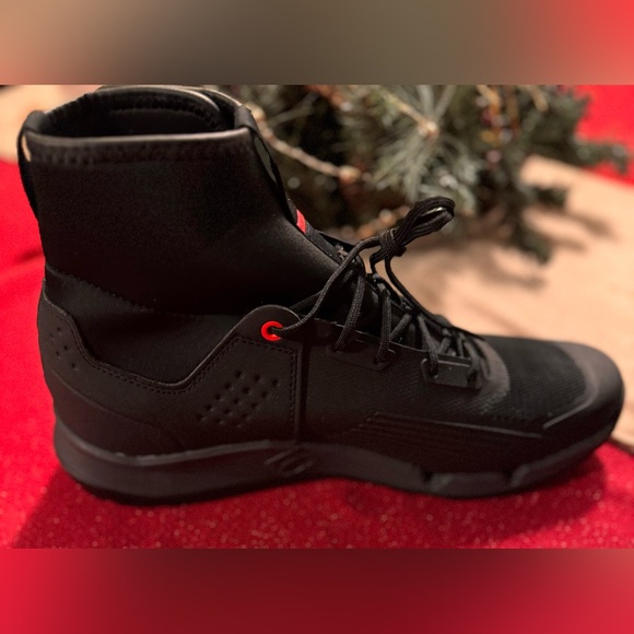 ADIDAS FIVE TEN TRAILCROSS MID PRO MOUNTAIN BIKE SHOES - Picture 6 of 12